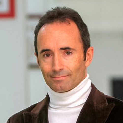 Bustillo Bolado, Roberto Orlando